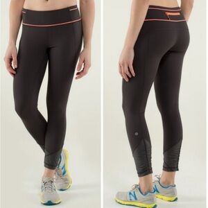 Lululemon Speed Tight size 6 leggings